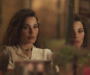 Nadine Nassib Njeim Instagram - خبروني كيف لقيتوا اول ٣ حلقات لحد هلىء ؟ عطوني رأيكم 🥰 #وأخيرا #رمضان_يجمعنا #رمضان_كريم #رمضان_٢٠٢٣ #نادين_نسيب_نجيم