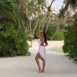 Nadine Njeim Instagram - I followed my heart and it took me all the way to the Maldives , a place of Heaven on earth 🐠🐬🐳🐙🦀🍉 @ooreethirah #nadinenassibnjeim #نادين_نسيب_نجيم