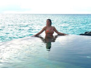 Nadine Nassib Njeim Instagram - I followed my heart and it took me all the way to the Maldives , a place of Heaven on earth 🐠🐬🐳🐙🦀🍉
@ooreethirah 
#nadinenassibnjeim 
#نادين_نسيب_نجيم