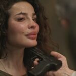 Nadine Njeim Instagram – انا حضرت الحلقة ٧ 🥲🥲🥲 حضروا حالكم 😢 
بس انا رح اسبقكم و احضر حلقة ٨ على شاهد لانه فيها وجع قلب كتير و عبالي ابكي 🥲😂 #واخيراً #نادين_نسيب_نجيم