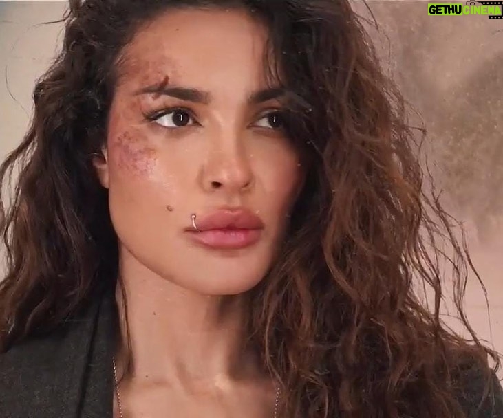 Nadine Nassib Njeim - 213.8K Likes - خبروني كيف لقيتوا اول ٣ حلقات لحد هلىء ؟ عطوني رأيكم 🥰 #وأخيرا #رمضان_يجمعنا #رمضان_كريم #رمضان_٢٠٢٣ #نادين_نسيب_نجيم