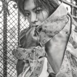 Nakamoto Yuta Instagram - 本日発売の雑誌「Safari」10月号のスペシャル・イシュー（小冊子付録）に登場します。 ぜひチェックしてみてください！ #LouisVuitton #LVfashion #LVMenFW23 #safari #safarimagazine #safafionline