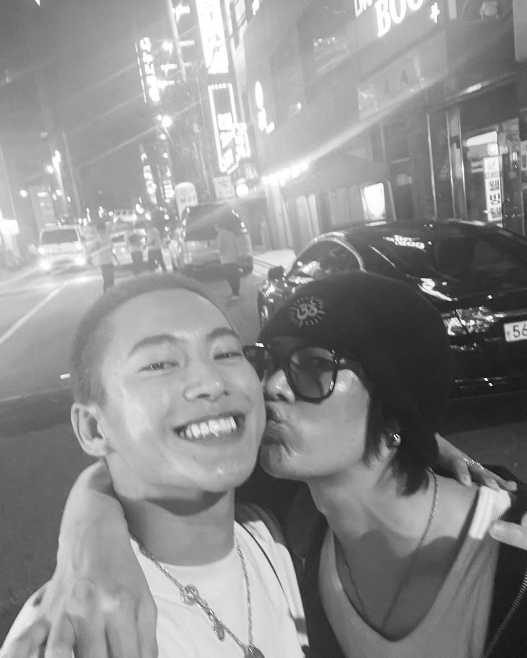 Nakamoto Yuta Instagram - 俺の可愛い弟と❤️ @ryokimiyama_official