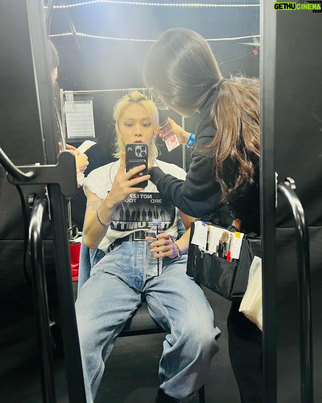 Nakamoto Yuta Instagram - 澳门~~~ 这两天太感谢大家了! 因为有大家的力量,我们才能顺利完成舞台! 我们再见吧!❤️❤️😎🤘