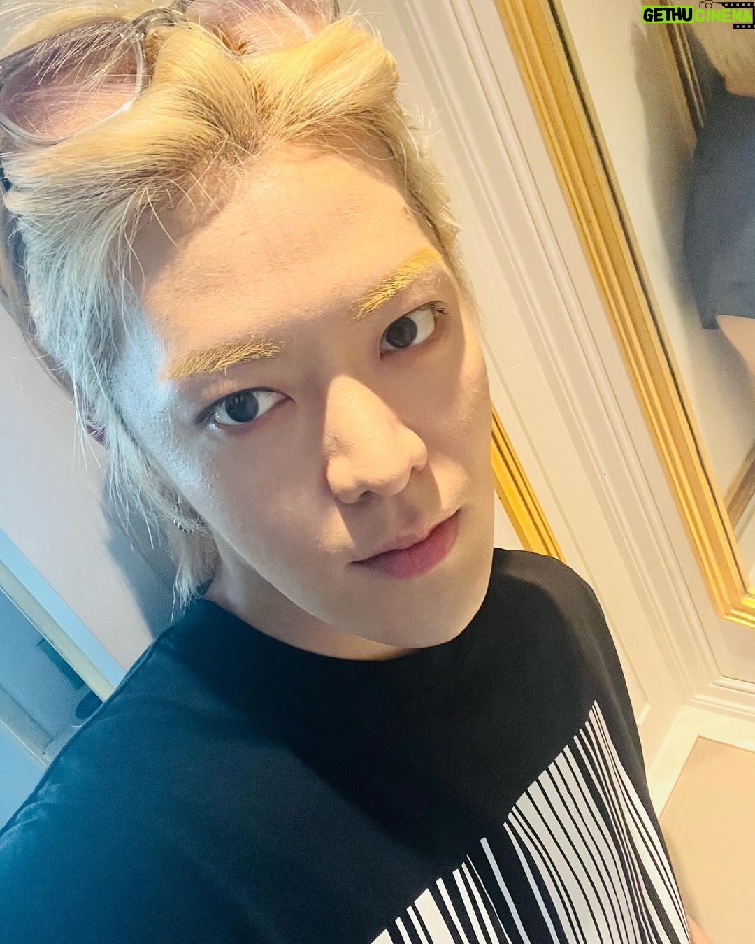 Nakamoto Yuta Instagram - Thank you jakarta❣️ You guys were the best🔥see you next time ❤️