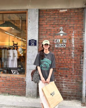 Nam Kyu-hee Instagram - 행복하루🍀
