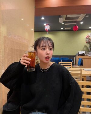 Nana Yamada Instagram - お酒に見せかけたウーロン茶🫢♡いぇーい