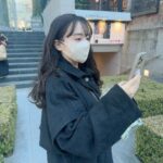 Nana Yamada Instagram – 最近のいろいろ🐕🤎

特にこれといった日常の変化はないけど、
最近仲良くなったお友達が犬に貢いでくれたり🍭笑
後口さんと会ってやる気がみなぎったり🫡♡
久しぶりにワンピースきたらそわそわしたり👜
なんとなく手にとってみた本とか…📖
寝起きの寝ぼけてそうなこまちも撮りました📷

あとは「冬と春」を聴いてます🎧もう歌えます🥹笑