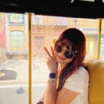 Nanase Yoshikawa Instagram – まだディズニーの写真あった☺️
友達がいっぱい撮ってくれたよーん🏰
初めてこの車みたいなやつのった！
どこ行くのかわからずとりあえず乗ろうー！って言って乗ったら同じ場所戻ってきた(^_^)