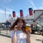 Nanase Yoshikawa Instagram – 暑くて…ね🍺
#ディズニーシー　#TDS