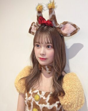 Nanase Yoshikawa Instagram - dot yell fesありがとうございました🦒
一足先のハロウィンコスチューム🎃
キリンさんしました🦒🦒🦒
告知されてすぐだったのにみんな来てくれてありがとう！リップグロスセンター初めてした💄