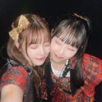 Nanase Yoshikawa Instagram - 武道館コンサート3日間 ありがとうございました🤍 武道館というステージに3日もAKB48として立たせていただいて素敵な景色を見れました！アイドルのうちに立ちたかった舞台No.1✨夢叶った〜 またいつかここに戻って来れる日が来ますように！ れみちゃんと外カメラで頑張って撮った📷 1枚目は何回も撮って成功した写真！2枚目は最初に撮った失敗作です😥笑