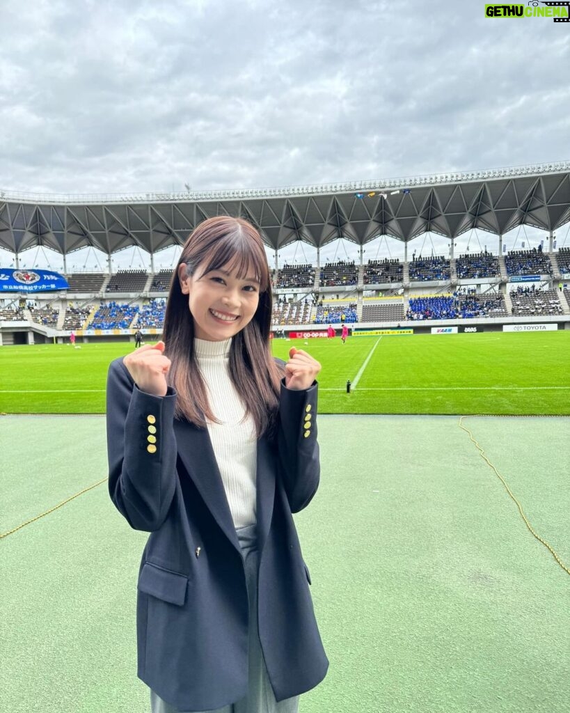 Nanase Yoshikawa Instagram - 高校サッカー千葉県大会決勝のインタビューをしてきました！ 熱い戦いを現地で見ることができてとても興奮しました！ 市立船橋高校のみなさんおめでとうございます！ 両校のみなさんお疲れ様でした⚽️