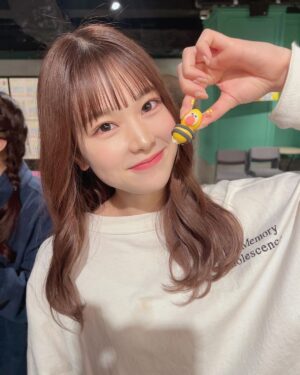 Nanase Yoshikawa Instagram - エイトくん、いただきます🐝