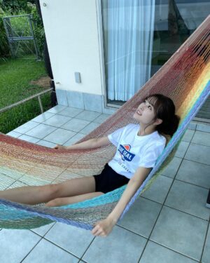 Nanase Yoshikawa Instagram - HADOの小浜島旅行楽しかったから写真載せていくね〜✈️
なんとお部屋にハンモック付いてた！幸せ空間🫶
ホテルははいむるぶしに宿泊しました！

#はいむるぶし
#PR