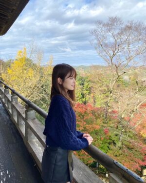 Nanase Yoshikawa Instagram - ロケしてきました〜🍁
紅葉の季節好き！！