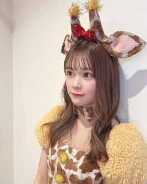 Nanase Yoshikawa Instagram - dot yell fesありがとうございました🦒
一足先のハロウィンコスチューム🎃
キリンさんしました🦒🦒🦒
告知されてすぐだったのにみんな来てくれてありがとう！リップグロスセンター初めてした💄