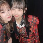 Nanase Yoshikawa Instagram - 武道館コンサート3日間 ありがとうございました🤍 武道館というステージに3日もAKB48として立たせていただいて素敵な景色を見れました！アイドルのうちに立ちたかった舞台No.1✨夢叶った〜 またいつかここに戻って来れる日が来ますように！ れみちゃんと外カメラで頑張って撮った📷 1枚目は何回も撮って成功した写真！2枚目は最初に撮った失敗作です😥笑