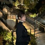 Nanase Yoshikawa Instagram - 新しいiPhoneにしてから写真撮るの楽しくなりました☺️ これは撮ってもらってるけど🤭 久しぶりにおしゃれしてお出掛けしました！ 12月のクリスマスの雰囲気大好きだからたくさん写真撮りに行きたい🎄