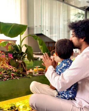 Nani Instagram - Wish you all a very happy vinayaka Chathurthi 🙏🏼
అందరికీ వినాయక చవితి శుభాకాంక్షలు.
కథ విన్నాం... అక్షంతలు వేసుకున్నాం! :)