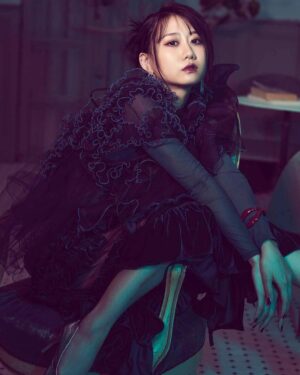 Nao Furuhata Instagram - ファンクラブのアザーカット

今までになかった強くて
かっこいいメイクに素敵な衣装

衣装は可愛い可愛すぎる
ramaramaさん
私をイメージしてトップスを制作
してくださりました…
とても嬉しいいいいい🥲🤍

#ramarama