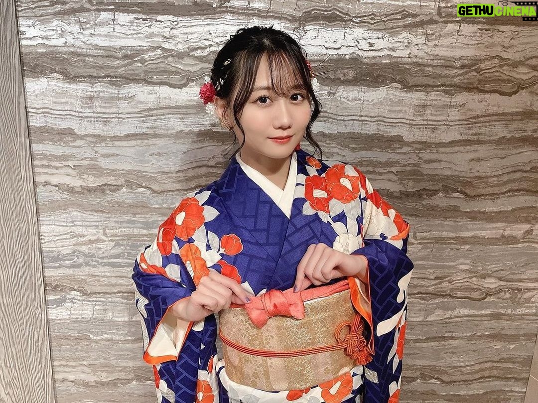 Nao Furuhata - 2.8K Likes - FCイベで着た着物
2部は前髪下ろしてみた!
髪には金粉が散りばめられ
帯にはちょこんとリボン!
1部と2部で違う雰囲気
楽しめて嬉しかったな☺️
#着物 #着物ヘア
#千切屋治兵衞 #chiji1555
#japanesetraditional