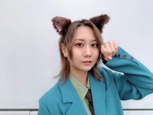 Nao Furuhata Instagram - 猫に化けた日🐈‍⬛