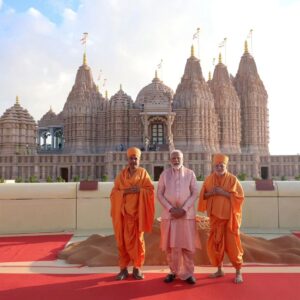 Narendra Modi Instagram - Bhavya and Divya Mandir in Abu Dhabi! A very special day.