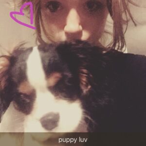 Natalia Dyer Instagram - miss u ozzy!! #happydogday🐶🐾