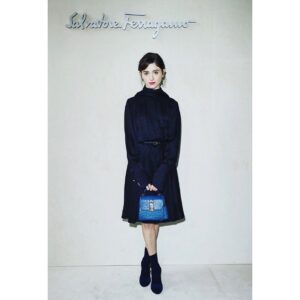 Natalia Dyer Instagram - grazie mille @ferragamo #ferragamoaw19 👏❤️#ad