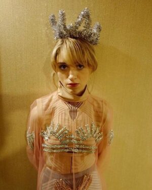 Natalia Dyer Instagram - just here for the party @autumndewilde for @prada