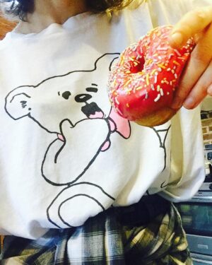 Natalia Dyer Instagram - Ending the weekend on a sweet note 👌👌