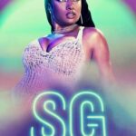 Natalia Fedner Instagram - Do you think it was worth all the work? Metal gradient dress I designed, made, and dyed for @theestallion Styling and direction by @zerinaakers #megantheestallion #mts #chainmail #dye #ritdye @ritdye #oddlysatisfying #gradient #hiss
