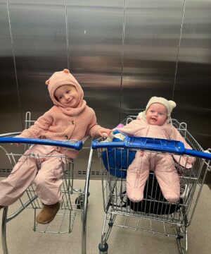 Natalia Germani Instagram - Nič nie je zlatšie ako tieto naše dva ružové balíky pokope😀❤️❤️