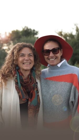 Natalia Lobo Instagram - Nos estamos preparando para la próxima experiencia, deseosas por poder compartir y abrir la consciencia juntos. 

Si querés sumarte, dejanos tu mail en la web (link en bio) o por mensaje directo, así podés reservar tu lugar para vivir esta experiencia con nosotros! ❤️‍🔥
