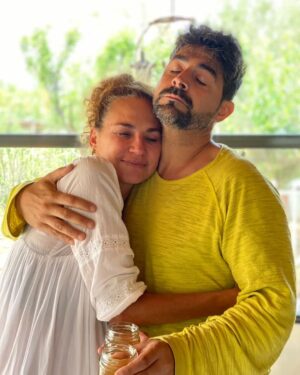 Natalia Lobo Instagram - Feliz cumple al menor de los Lobo 🤍
El mas salvaje y Silvestre de todos ,  pero sin duda , el mas amoroso !!!
Feliz todo @silvestreloboo , te quiero 

Yo 
Nat 
La mayor