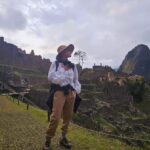 Natalia Lobo Instagram - Gracias Peru por ser , una vez mas , un antes y un despues en mi vida 💫 Gracias por estos dias de limpieza , curacion , coneccion , aprendizaje , respeto , perdon , caminatas , conocimiento , nuevos amigos , entendimiento , magia , verdad , tierra , agua , universo , sudamerica , cascadas , apus , abuelos sabios , ofrendas , maestros , revelaciones , amor ..... gracias por ayudarme a recuperar mi alegria , mi escencia , mi camino Gracias Lupita querida por todo lo aprendido Gracias @juanmanuelgiordano por tu guia Gracias @lacasonadelucre por las miles de fotos que ire compartiendo de a poco Gracias @preferentia_travel por hacerme sentir tan cuidada donde quiera que vaya Y Gracias universo !!! por haberme dado esta oportunidad , en estos momentos tan movilizantes que estamos viviendo todos El trabajo, primero ... siempre es con uno !!! Gracias , gracias , gracias 🙌🙏