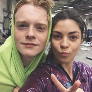 Natalie Madueño Instagram - 💚💜