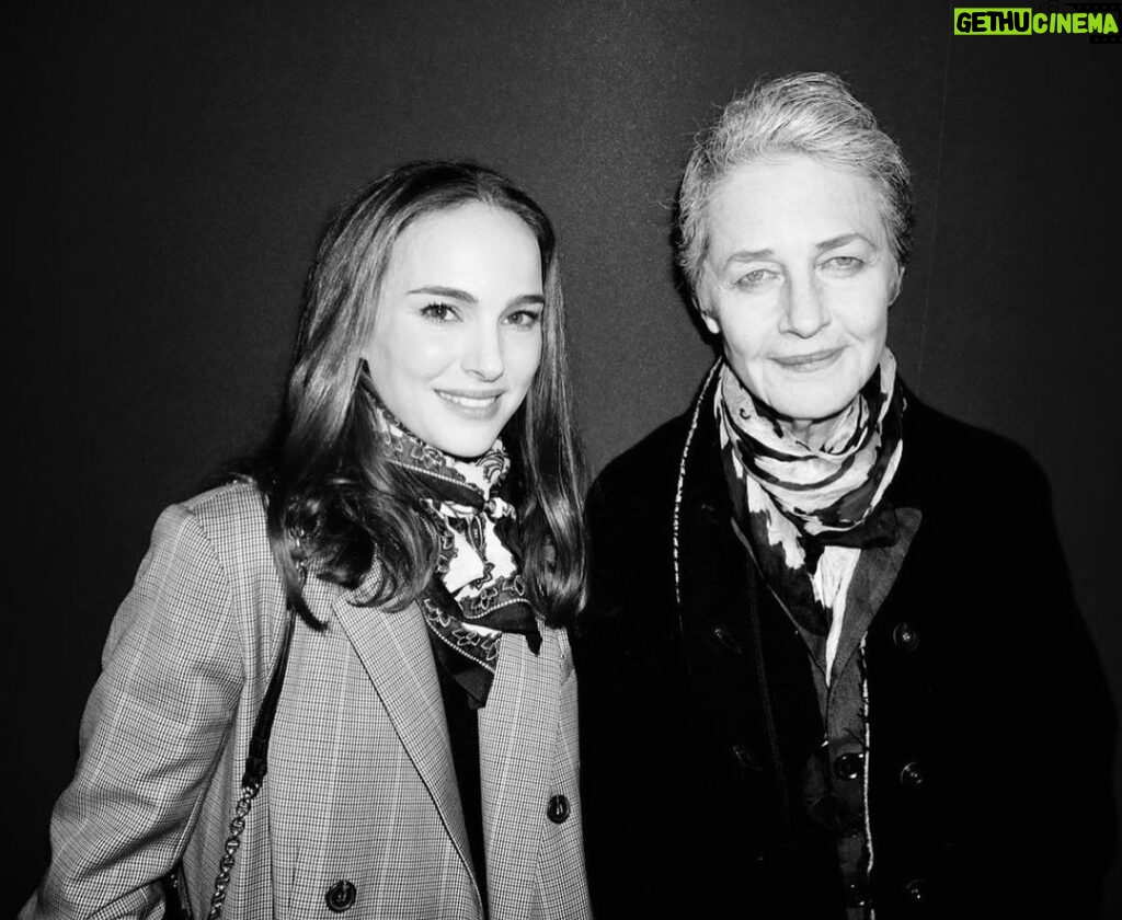Natalie Portman Instagram - Loved seeing the great Charlotte Rampling the other night when I introduced Sarah Polley’s magnificent film, Women Talking. It’s truly stunning and full of gorgeous performances — now playing in theaters. 📸 @richardgianorio