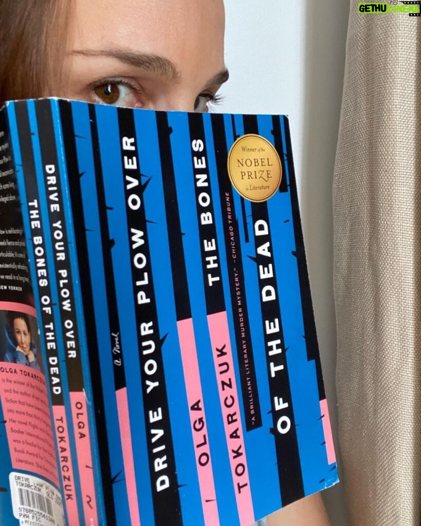 Natalie Portman Instagram - Loving the way this fablelike Polish novel blends mystery, dark comedy, politics, and philosophy. As Janina, an astrologist who prefers the company of animals, sets out to investigate the dead bodies turning up around her, there is friction between Janina and the hunters. I hope you’ll join me this month in reading! @natsbookclub #SeptemberBookPick