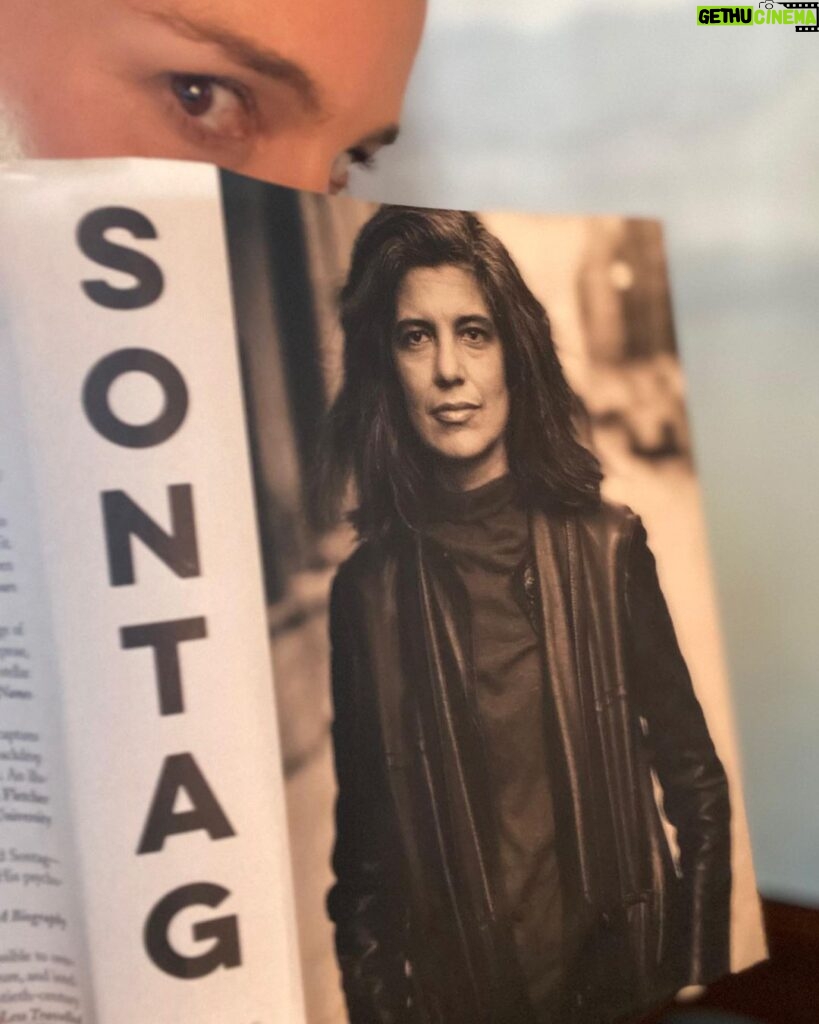Natalie Portman Instagram - I can’t wait to dive into @benjaminfmoser’s Sontag: Her Life and Work — which captures the complexities of Susan Sontag and the cultural legacy she left behind. #FebruaryBookPick @natsbookclub