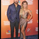 Natalie Stovall Instagram – First ever @peopleschoice Country Awards!! 💋👏🏻🎙️
HMU: @therealmarzcollins
Assistant HMU: @alishapag
Styled by: @juliandjeri @thejeristyles
Jewelry: @willajeanjewelry
Dress: @michaelcostello
Shoes: @jimmychoo
Belt: @restyled.by.Juli