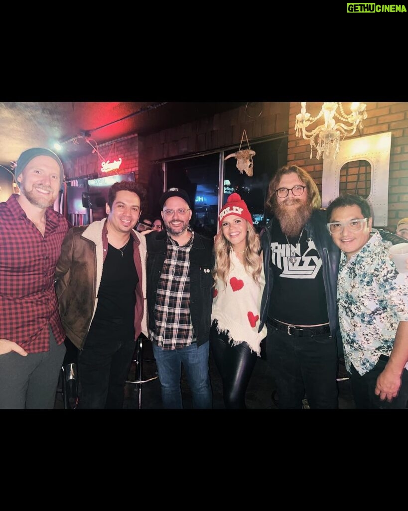 Natalie Stovall Instagram - Got to see @miguelcancinom be his brilliant self in his new project @canecancino at their first official show tonight! It was such a blast. And it was the best running into so many old bandmates!! Not pictured but somewhere in the bar 😂 - @greygrayfunk The Underdog