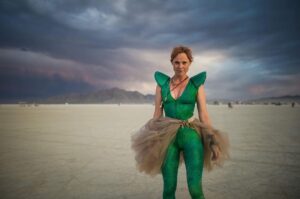 Natalya Rudakova Instagram - Burning man memories 🥰 Photo by @jpzimage in love with his work.