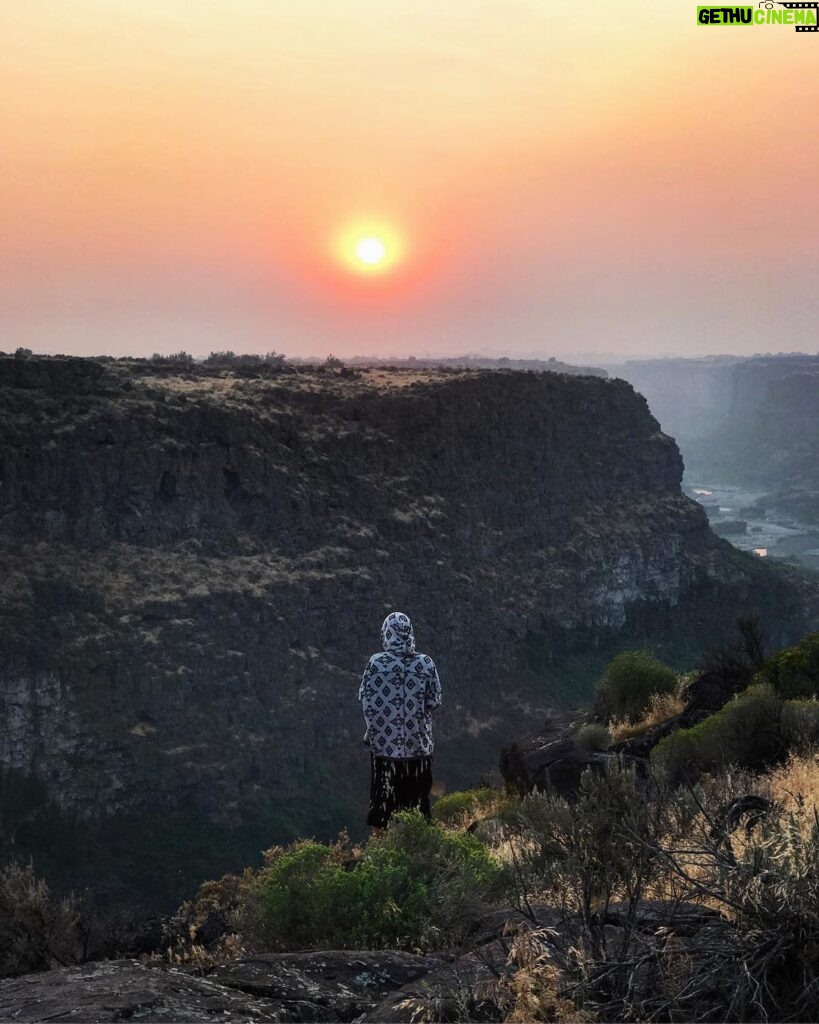 Natalya Rudakova Instagram - Beautiful sunset and beautiful memories with @georgebakardjiev 🌄