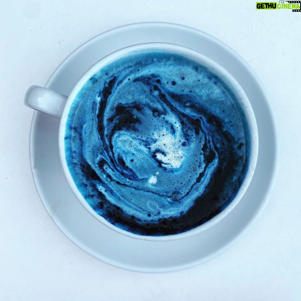 Natalya Rudakova Instagram - Cosmic latte 😋 Café Gratitude