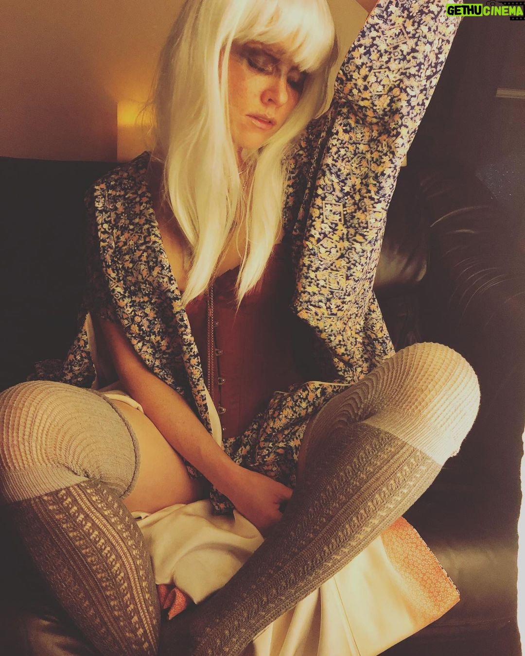 Natalya Rudakova - 2K Likes - Memoir