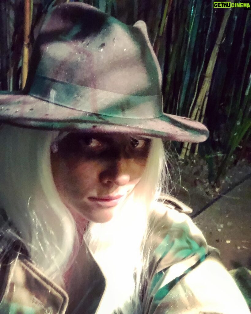 Natalya Rudakova Instagram - Where in the world is Carmen Sandiego? 😎#carmensandiego