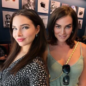Natasha Alam Instagram - Fun at #dreamscape new adventure #MIB with @iamkelseyk  #celebrity #actors #gorgeous #Hollywood #theatre #style #likeforlikes #tiktok #director #smile #instadaily #tv #hollywoodactress #beautiful #films #sexy #pretty #drama #trending #netflix #beauty #likes #makeup