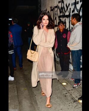 Natasha Alam Instagram - #love #instagood #fashion #photooftheday
#celebrity #actors #gorgeous #Hollywood #theatre #style #likeforlikes #tiktok #director #smile #instadaily #tv #hollywoodactress #beautiful #films #sexy #pretty #drama #trending #netflix #beauty #likes #makeup @chanelofficial